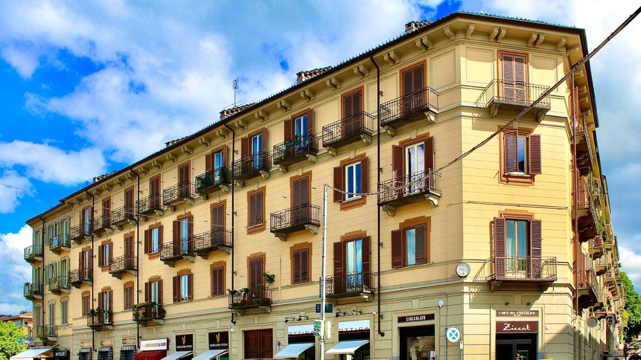 Exquisitely Renovated And Centrally Located Apartment With Free Parking Torino Eksteriør billede